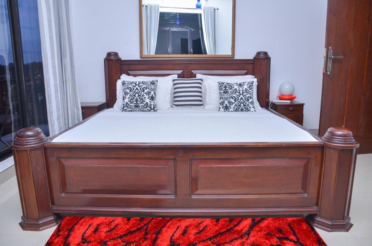 Angel Tower Bed & Breakfast Kandy Bagian luar foto